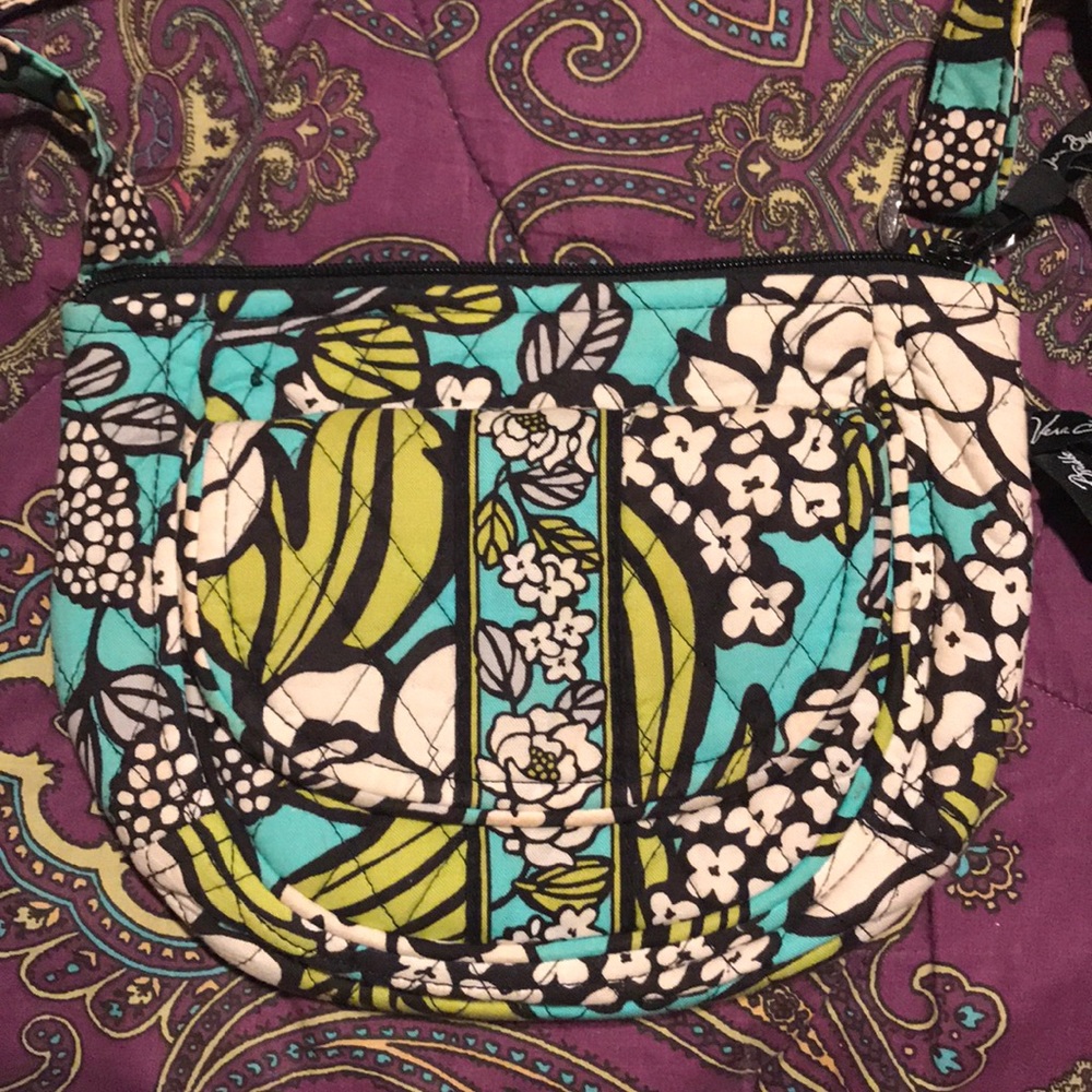 Crossbody Vera Bradley bag